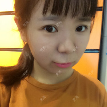 顶天立地的鸵鸟_