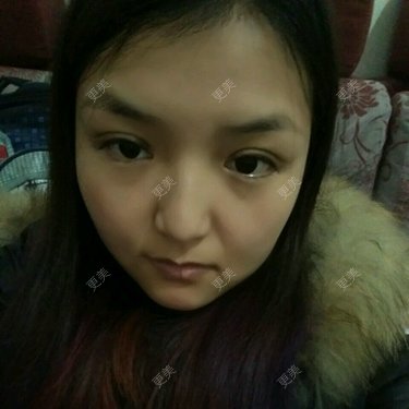 黄石