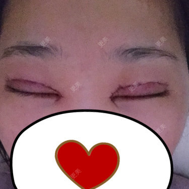 伊伊  💕