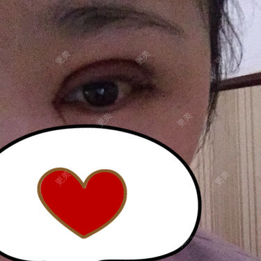 伊伊  💕