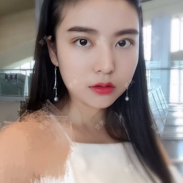 彼岸花娇儿