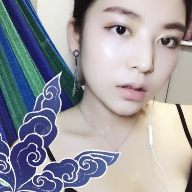 彼岸花娇儿
