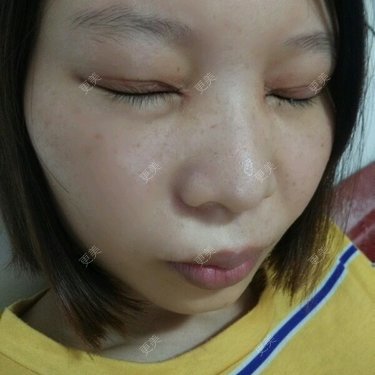 不该。。。。。