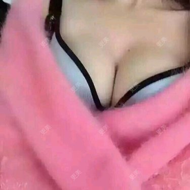秋枫下的秋天
