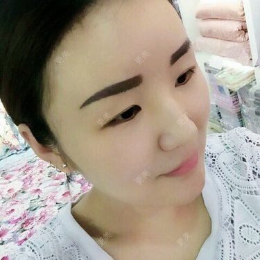 李军 医生