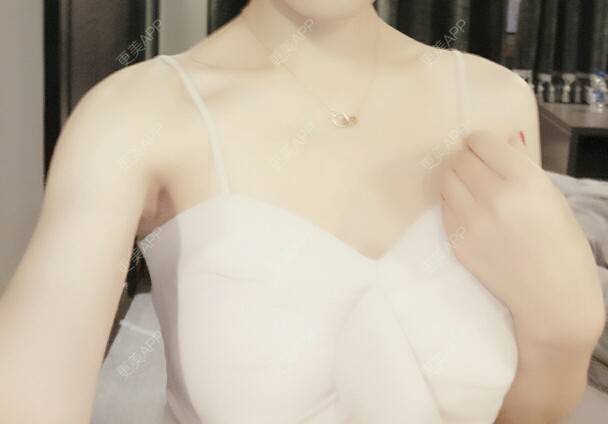 尊贵微绒水滴·可配合脂肪胸/复合胸/乳房提升/胸部下垂矫正重庆