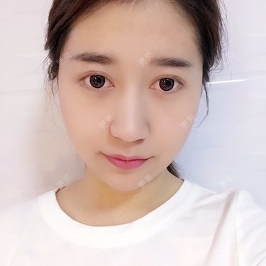 大长腿欧尼