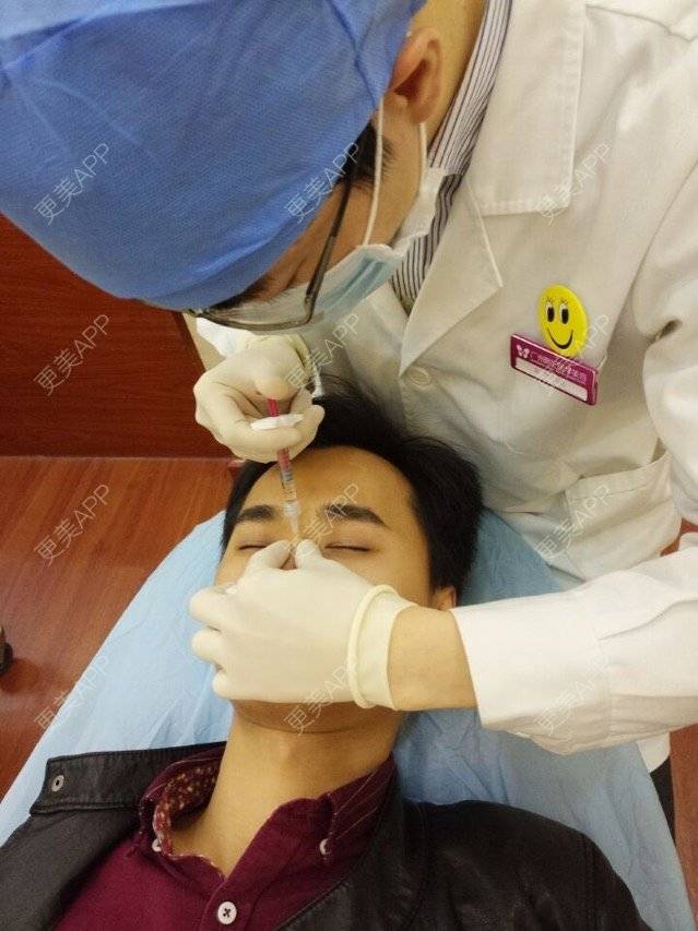 更美 - 邻家小姐姐的经验 | 注射美容 | 瑞蓝玻尿酸 | 玻尿酸鼻梁 | 黄山