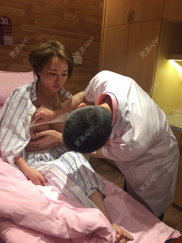 更美 - 再见告白气球的假体隆胸经验 | 假体隆胸 | 成都