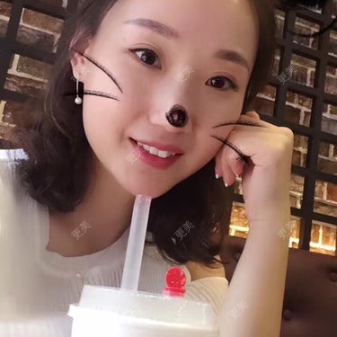 洪梁健 医生