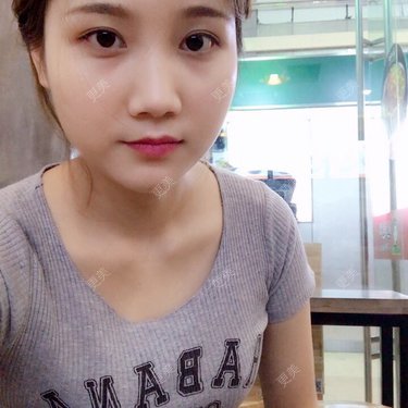 李安琪^^