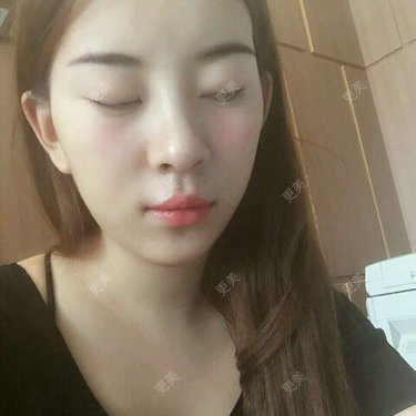 更美用户hYhM8ZW2KY