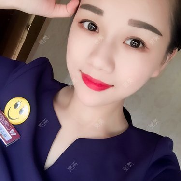 诗诗😄