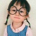 眼镜娃娃