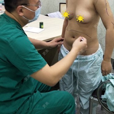 宛若霓裳