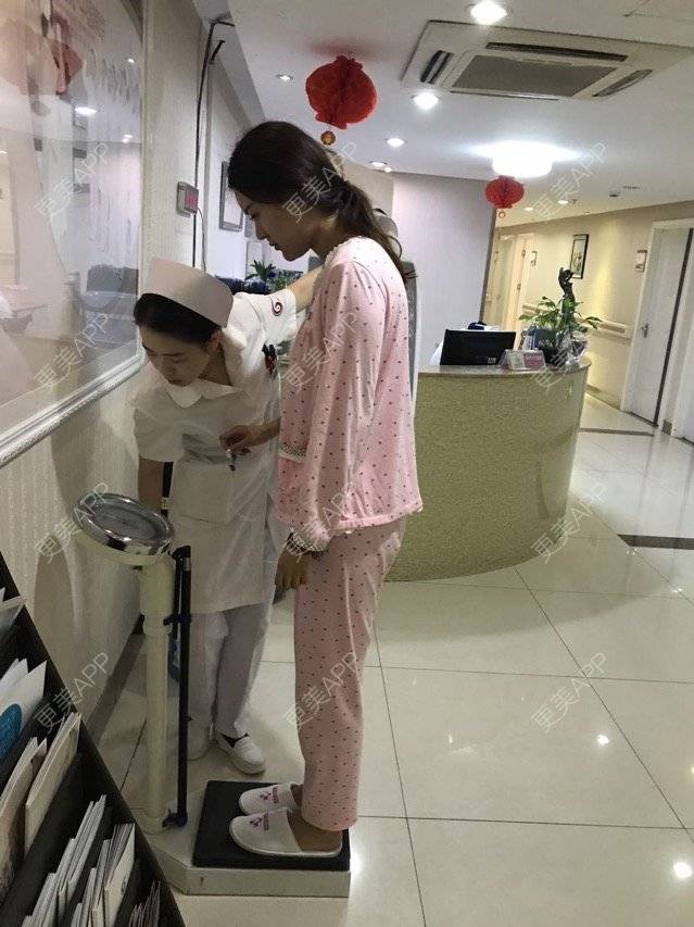 更美 - Orz 灵儿nizz的鼻部多项经验 | 假体隆鼻 | 综合隆鼻 | 鼻部多项 | 南京