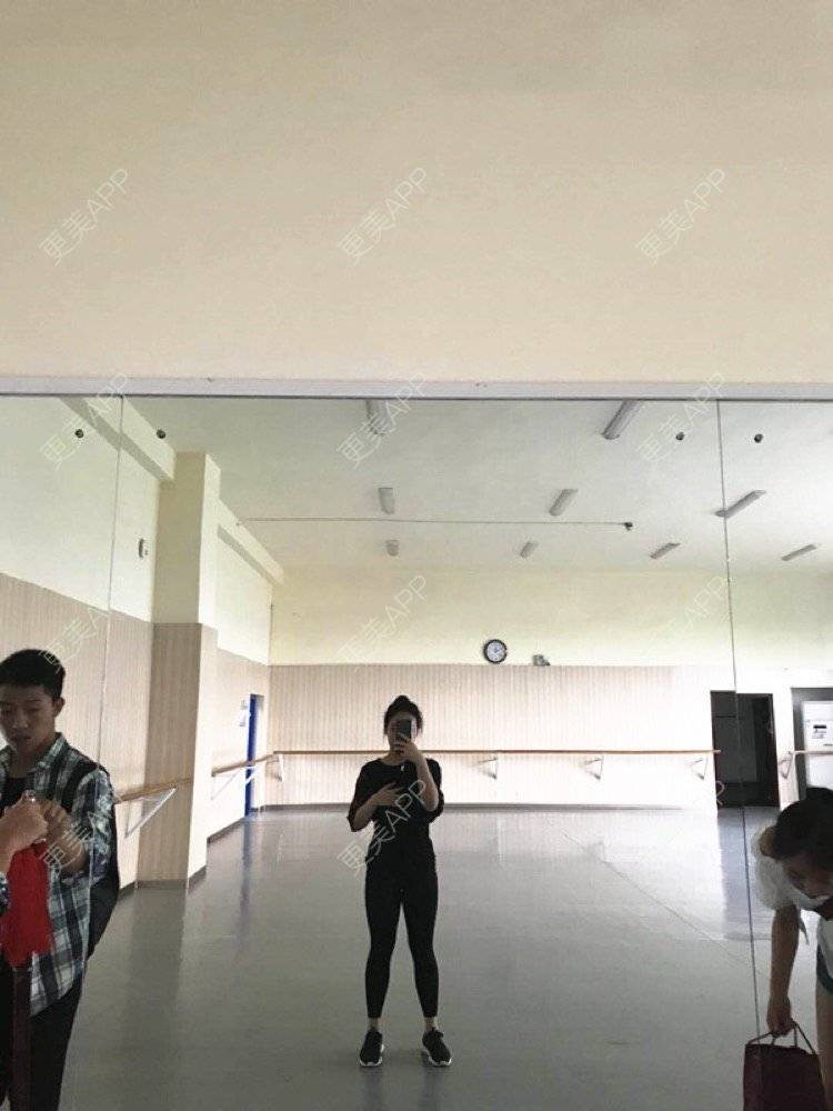 更美 - wwWyf_的吸脂经验 | 吸脂手臂 | 重庆 | 下面部吸脂 | 瘦腰腹