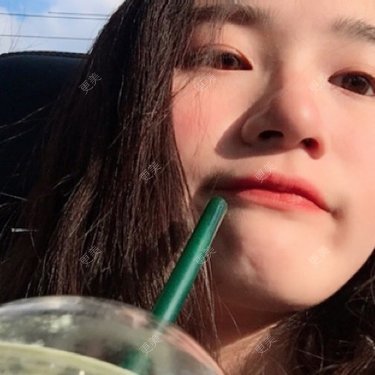 小山初代的除皱瘦脸日记