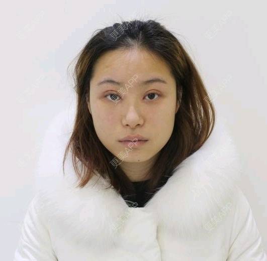 更美 - 酷到炸的小姐姐的眼部多项经验 | 眼部多项