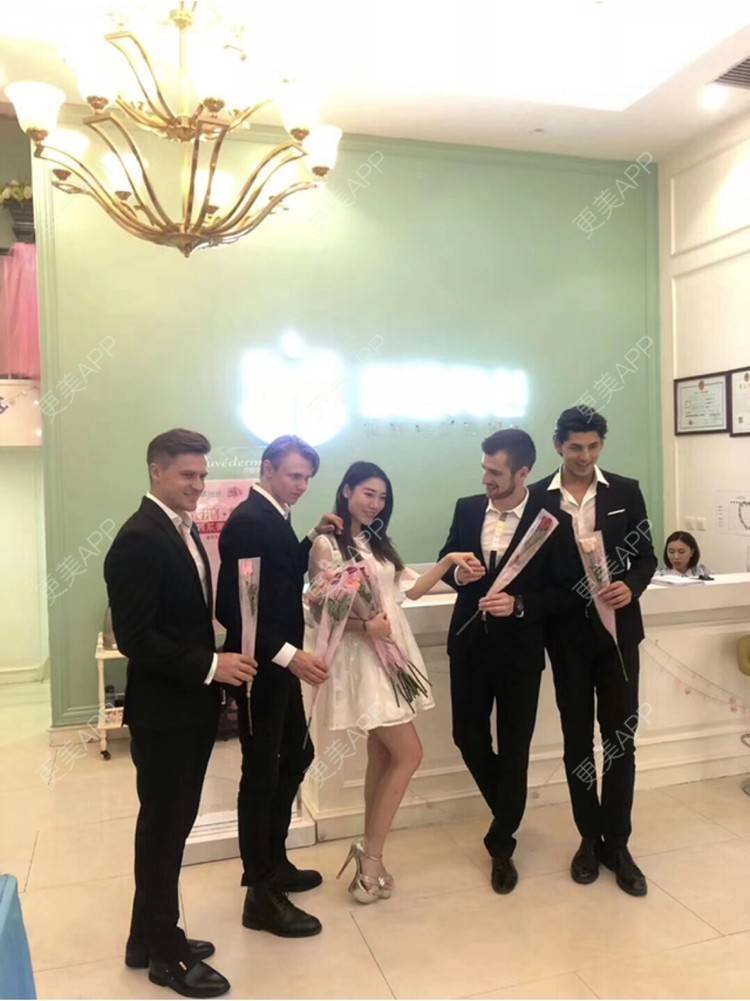 更美 - 隔壁家的老王的水光项目经验 | 武汉 | 北京 | 水光项目 | 除皱 | 激光脱腋毛 | 手臂脱毛 | 隆鼻 | 鼻部多项 | 广州 | 双眼皮 | 深圳 | 吸脂 | 玻尿酸 | 重庆 | 郑州 | 激光脱毛 | 玻尿酸鼻部 | 除皱瘦脸 | 玻尿酸下巴 | 青岛 | 天津