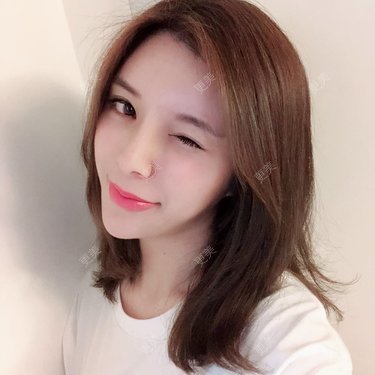 罗莉 医生