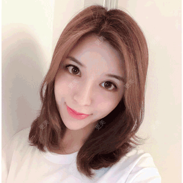 罗莉 医生