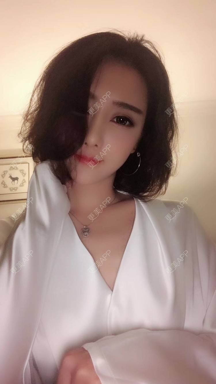 更美 - 莹莹D緈諨的鼻部多项经验 | 膨体隆鼻 | 视频日记 | 隆鼻 | 鼻部多项 | 广州 | 驼峰鼻矫正 | 鼻形态修复