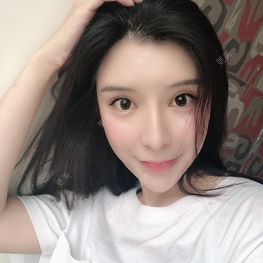 罗莉 医生