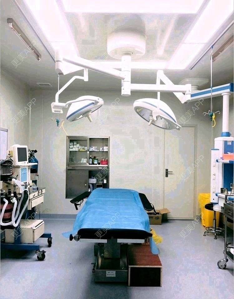 更美 - 更美用户SSHtZcVCU8的吸脂经验 | 北京 | 上海 | 自体脂肪全面部填充 | 西安 | 武汉 | 自体脂肪隆胸 | 超声提升 | 双眼皮 | 吸脂瘦脸 | 激光淡斑 | 广州 | 光子嫩肤 | 吸脂 | 种植牙