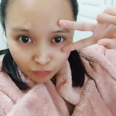 胶原蛋白隆鼻
