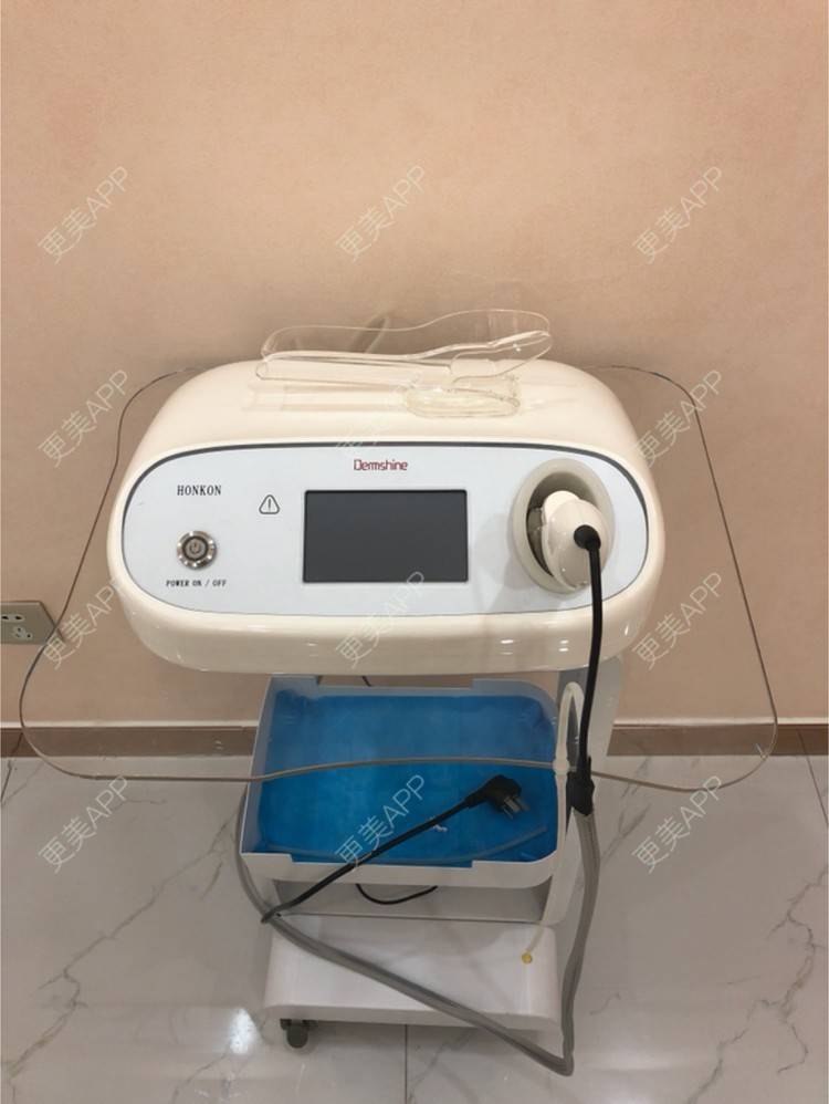 更美 - 更美用户TdLoKQbRyn的水光项目经验 | 鼻基底 | 埋线提升 | 水光项目 | 美白嫩肤 | 鼻部综合 | 全瓷牙 | 除皱瘦脸 | 成都