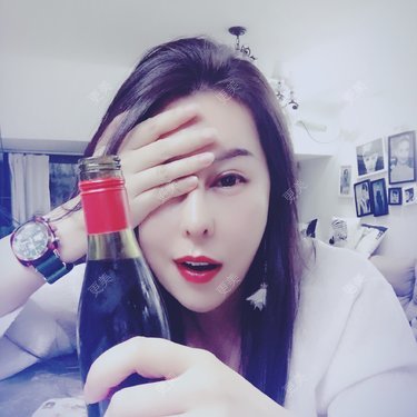 更美用户qwhfOkWZXb