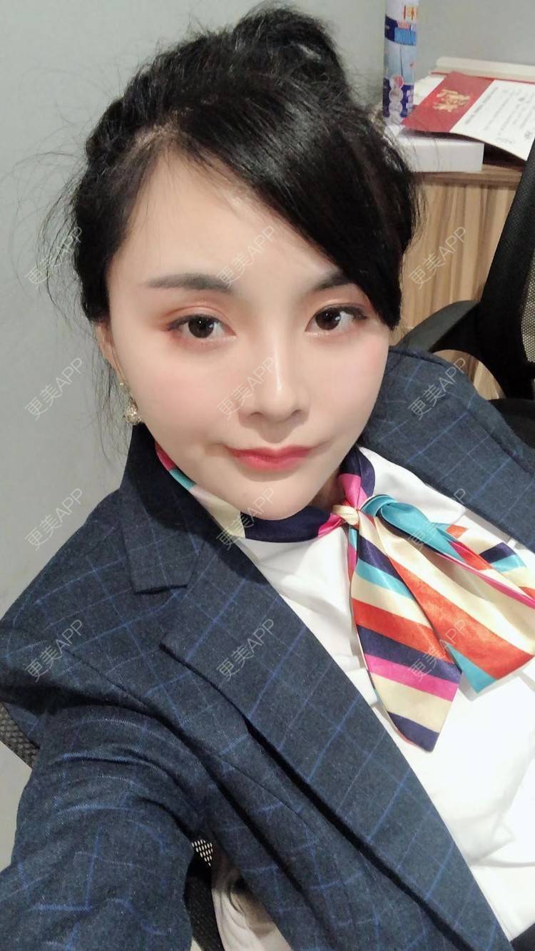 更美 - 浅夏微凉L的双下巴吸脂经验 | 深圳 | 双下巴吸脂