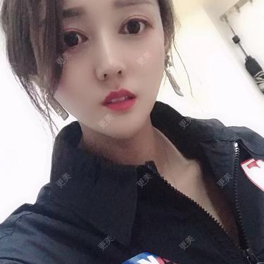 玫瑰紫