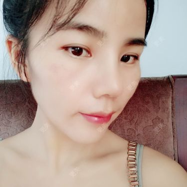 张翎 医生