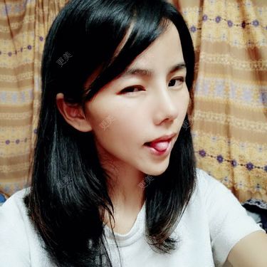 张翎 医生