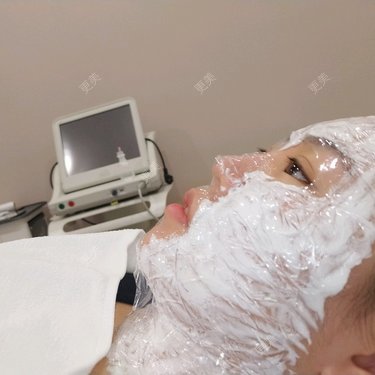 素颜de丫