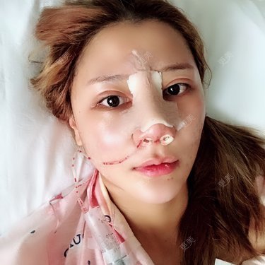 云南华美美莱美容医院