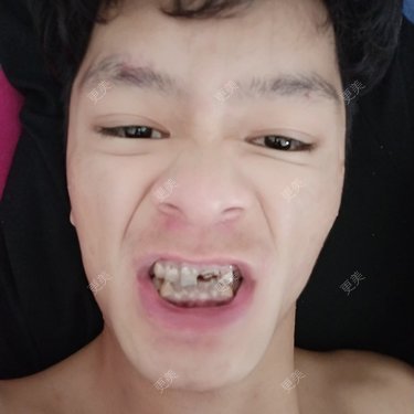 不拽不帅随你爱不爱