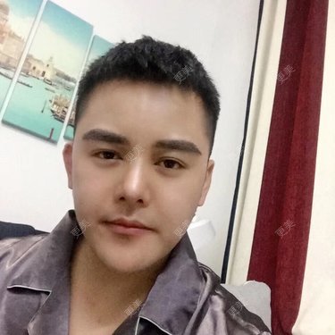俊男靓仔