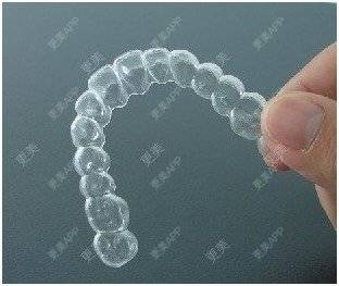 更美 - 更美用户qtchSZ6hdQ的冷光美白经验 | 隐形牙齿矫正 | 冷光美白 | 合金烤瓷牙 | 种植牙齿 | 台州