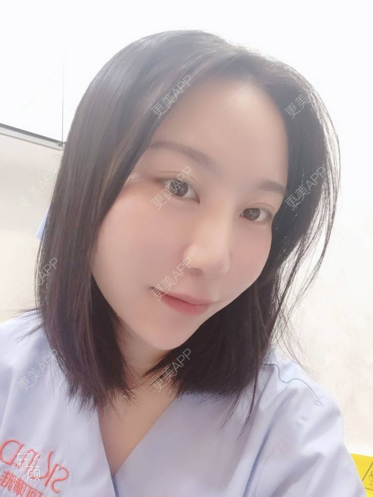 更美 - 更美用户QwczJNGlYL的鼻部多项经验 | 鼻部多项 | 鼻中隔软骨垫鼻头 | 自体软骨垫鼻尖 | 鼻小柱缩短 | 手术缩鼻头 | 鼻部综合