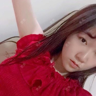 阳光灿烂的微笑