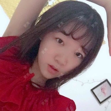 阳光灿烂的微笑