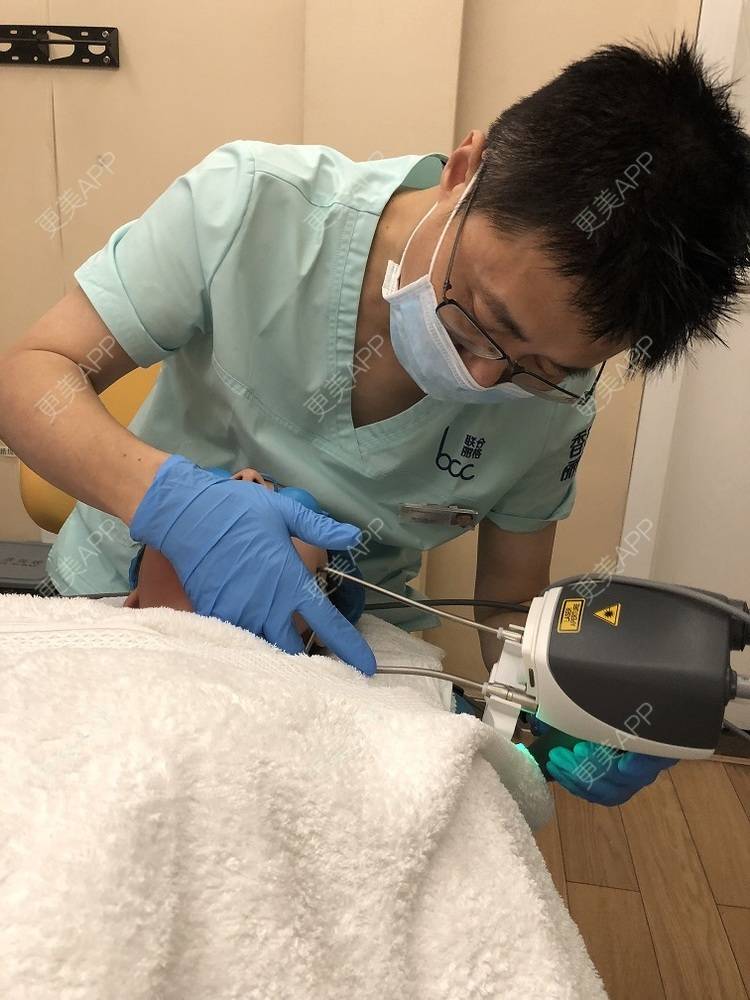 更美 - 更美用户4JgZgbP3JE的激光溶脂瘦脸经验 | 激光溶脂瘦脸 | 深圳