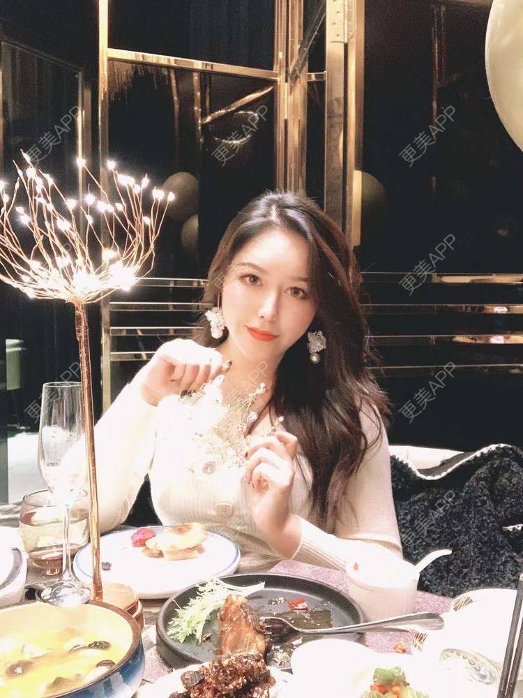 更美 - 更美用户dapPewZ45A的自体脂肪丰额头经验 | 自体脂肪丰额头 | 重庆