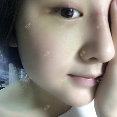 怎么能没有炸鸡和啤酒