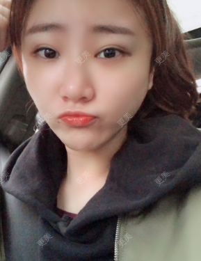 更美用户IghjRWworf
