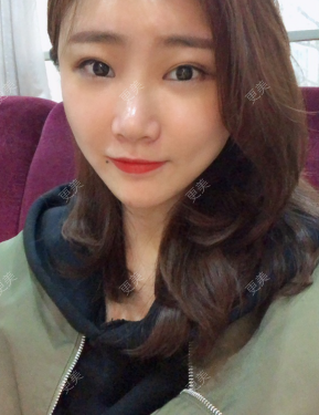 更美用户IghjRWworf