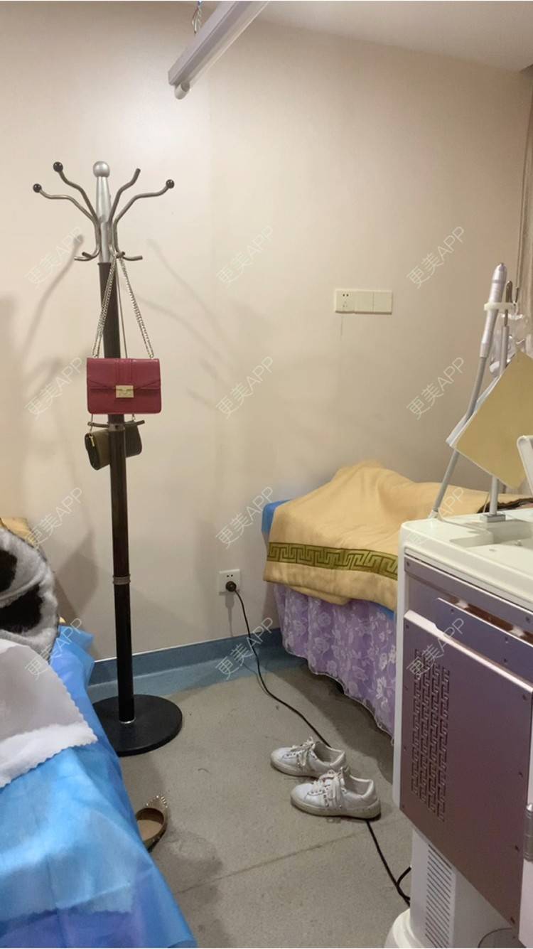 更美 - 更美用户9e6rFSRa1b的水氧活肤经验 | 深圳 | 水氧活肤